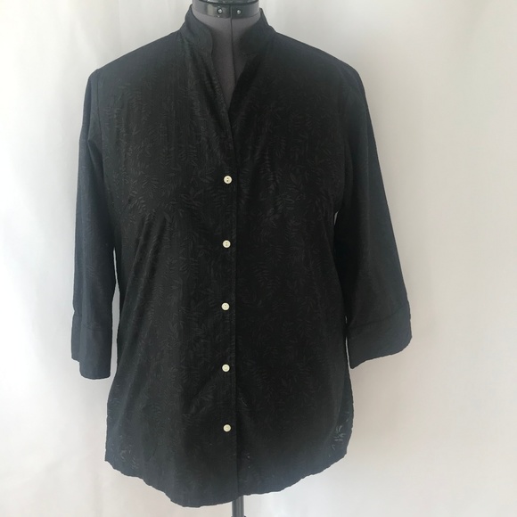 Liz Claiborne Tops - *4/$20* Liz Claiborne Black Leaf Pattern Blouse